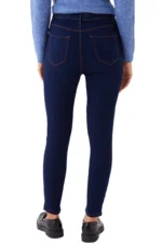 ⁦بنطلون جينز باللون الأزرق النيلي من LC Waikiki⁩ - الصورة ⁦3⁩